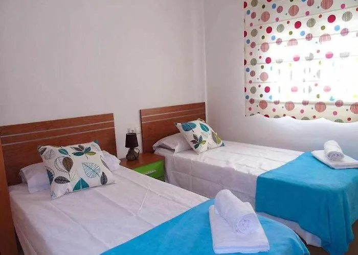 Apartment Apto Barco De Chanquete- Rent Malaga *